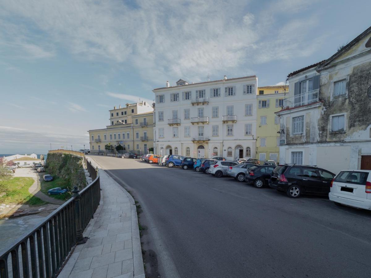 Little Corfu Town Apartment Екстер'єр фото